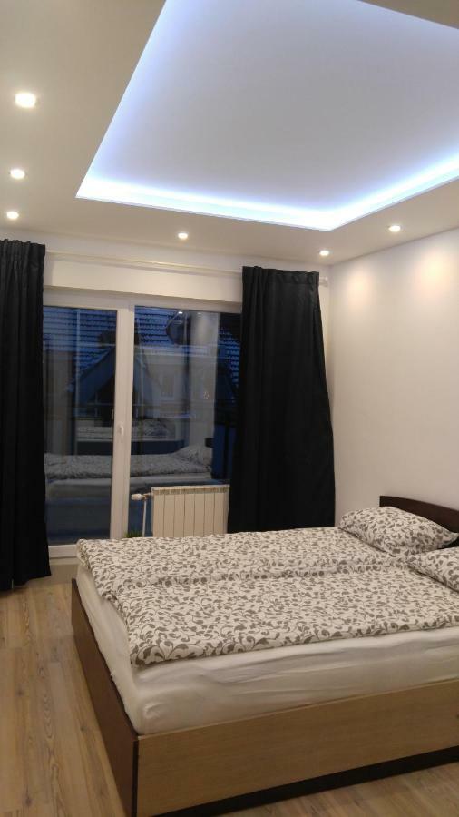 Modern Apartment Sofia Center Kültér fotó